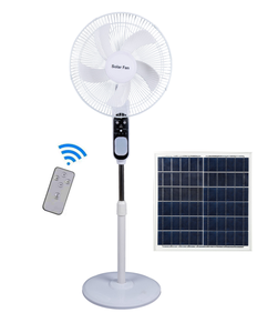 Ventilateur de refroidissement oscillant à hauteur réglable avec moteur sans balais, batterie solaire USB, télécommande et contrôle numérique en plastique - Product Image 1