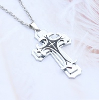Colliers en acier inoxydable à prix réduit, chaînes de cou avec gouttes d'huile, collier à pendentif croix à trois couches pour les croyants religieux et les amoureux