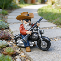 Statue de cowboy motard en résine fantaisiste - Figurine détaillée avec fusil et moto, design coloré, idéale pour la décoration de jardin extérieur