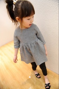 Vêtements exclusifs pour enfants, robe de poupée à carreaux pied-de-poule pour filles - Product Image 4