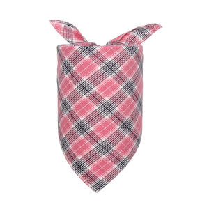 مناديل قطنية 100% مخصصة للكلاب بنقشة مربعات، بيع بالجملة، وشاح مثلث متعدد الوظائف للحيوانات الأليفة للاستخدام الخارجي - Product Image 2