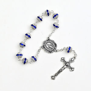 Chapelet fait à la main en perles de <span class=keywords><strong>strass</strong></span> de 8 mm avec médaille de la Vierge Marie et crucifix - Product Image 3