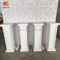 Columnas Romanas Cuadradas de PVC Blanco al por Mayor para Decoración de Pasillos de Boda, Camino de Mesa para Pastel, Pedestal para Fiestas