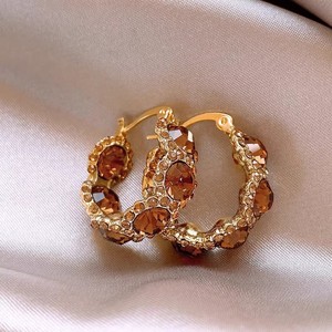 Boucles d'oreilles créoles en cuivre électroplaqué cristal marron caramel pour femme, luxe léger, haut de gamme, audacieuses, A2707 Or Automne/Hiver - Product Image 3