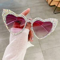 Lunettes de soleil pour femmes, surdimensionnées, avec strass en cristal, design cœur, effet diamant, pour créateurs de lunettes