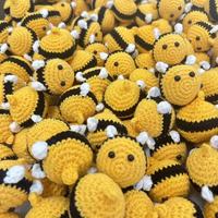 Porte-clés pendentif en laine au crochet fait main, motifs abeilles (grande et petite) et autres animaux insectes mignons, accessoires de poupées, emballage en vrac