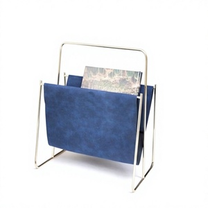 Moderno Porta Revistas y Periódicos de Metal y Cuero Azul para Oficina en Casa - Estante de Almacenamiento de Diseño Simple - Product Image 1