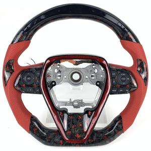 Volant en cuir personnalisé avec fibre de carbone pour Toyota Corolla/Camry 8ème génération/SE/Levin/Avalon/Cross/FRONTLANDER 2018 2020 <span class=keywords><strong>2022</strong></span> 2019 - Product Image 3
