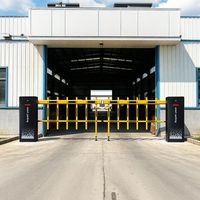 Barrière de circulation LPR ALPR DC grise et noire avec indicateur de flux lumineux, bras de barrière de 4,5 m, bandes réfléchissantes, moteur sans balais, IP55