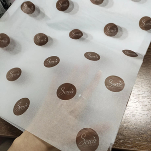 Papel de Seda Impreso Personalizado para Envolver Ropa, Papel de Embalaje Personalizado - Product Image 1