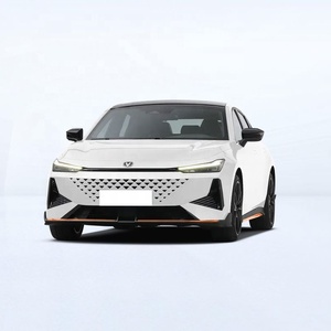 รถแท็กซี่5ที่นั่งความเร็วสูง Changan Uni-T เบนซินมือสองใหม่ - Product Image 2