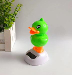 Búho lindo alimentado por energía Solar Grizzly Chick Duck Interior Car Decoraciones RV Accesorios con muñeca de dibujos animados creativa Regalo - Product Image 2