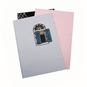 Cahiers d'exercices à reliure à cheval pour l'école et le bureau, avec couverture et format personnalisés pour l'écriture personnelle - Product Image 2