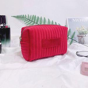 Bolsa de Cosméticos de Viaje de Lujo Personalizada, Bolsa de Maquillaje de Felpa a Rayas para Damas de Honor, en Oferta - Product Image 6