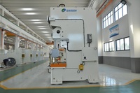 Machine à poinçonner pneumatique à manivelle unique de haute précision avec moteur de pompe à essence et composants de base à roulement pour l'estampage des métaux