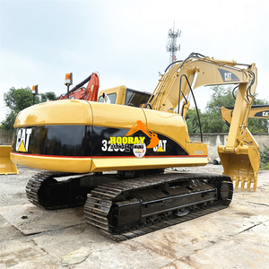 Excavadora Anfibia 320CL Usada, Tipo Oruga, con Motor Diésel, a Bajo Precio - Product Image 4