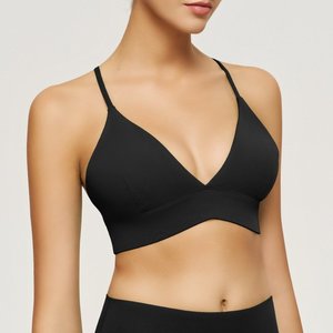 Women's Plus Size Breathable Yoga Sports Bra with <b>Cross</b> Straps Front logo High Elasticity and Comfortable Fitness <b>Top</b> - Product Image 6