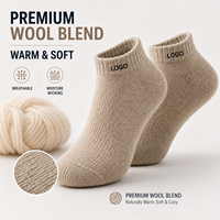 Chaussettes courtes en mélange de laine OEM ODM avec logo personnalisé, chaudes, respirantes, douces, pour l'hiver, faible MOQ, fourniture directe d'usine