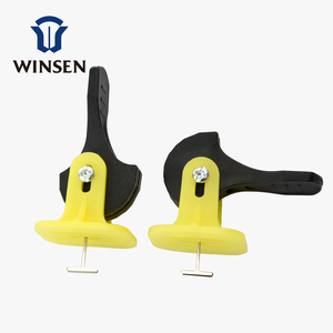 Trung Quốc Nhà Sản Xuất 1.5Mm Sàn Nhựa Gạch San Lấp Mặt Bằng Hệ Thống Mái Clip Lash Phẳng Gạch Miếng Đệm Tự San Lấp Mặt Bằng Hệ Thống Clip - Product Image 4