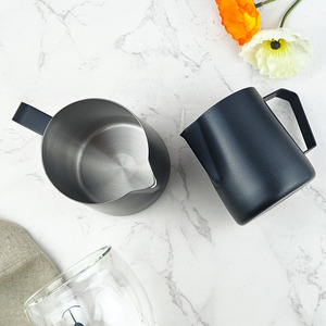 350 personalizzato di fabbrica/600ml beccuccio tagliente Barista Latte Art caffè <span class=keywords><strong>Espresso</strong></span> fumante in acciaio inossidabile 304 brocca di schiuma per Latte - Product Image 3