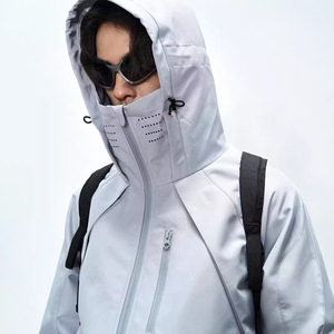 Veste coupe-vent zippée Aoyema personnalisée, style streetwear, avec capuche, imperméable, grande taille, décontractée, softshell, pour homme, de haute qualité - Product Image 1