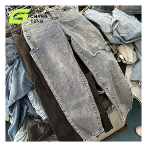 C59 Vente en gros de <span class=keywords><strong>jeans</strong></span> d'occasion de qualité B pour femmes, <span class=keywords><strong>jeans</strong></span> de styles aléatoires d'occasion de qualité B pour femmes, à prix réduit - Product Image 4