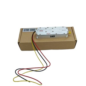 <span class=keywords><strong>AGD</strong></span> 5OW 400MHz-2,4 GHz GAN Amplificador de potencia Aislador LORA Equipo de seguridad de baja altitud UAV Sistema de defensa Cable DE SEGURIDAD RF - Product Image 1