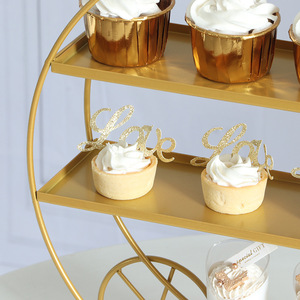 Exhibidor de Postres Estilo Europeo con Forma de Corona, Decoración para Bodas, Té de la Tarde, Centro de Mesa Dorado de Dos Niveles para Pasteles - Product Image 3