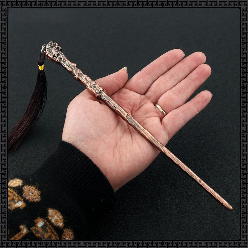 Holly Wood and Phoenix Feather (Magic Cane)