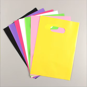 Sacs en plastique découpés sur mesure YC Professional pour boutique, avec poignée et logo imprimé - Product Image 1