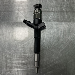 Yüksek Kaliteli Dizel Enjektör 095000-5600 1465A041 DCRI105600 1465A257 SM295040-6210, 4D56 2.5L Dizel Common Rail Motor için - Product Image 4