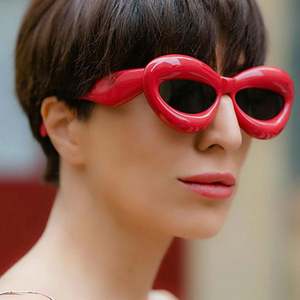 Gafas de Sol de Moda 2023 al por Mayor, Gafas de Sol Sexys con Forma de Labios, Estilo Y2K, Ojo de Gato, Punk, para Hombre y Mujer - Product Image 4