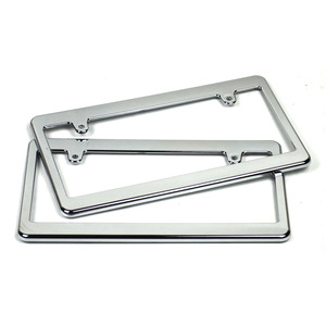 Juego de 2 Marcos Negros de Plástico para Matrícula, Soporte Universal para Placas de Coche - Product Image 4