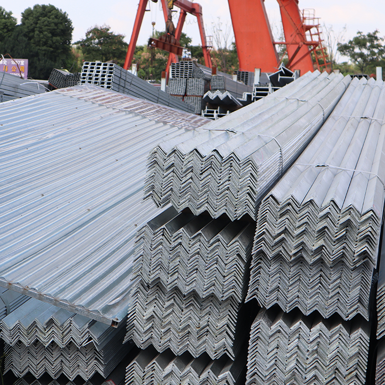 L 200 x 200 x 24 Hot Rolled Steel Equal Leg Angle