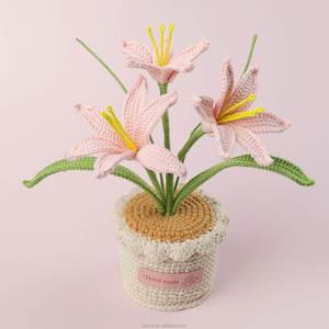 Planta en Maceta de Flor de Cebolla de Lana Hecha a Mano, Tejida a Mano, para el Día de San Valentín, Graduación, Día del Padre, Halloween - Product Image 3