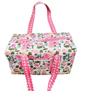 Bolsa de Viaje de Fin de Semana Hecha a Mano de Algodón, Bolsa de Lona Grande de Tela Acolchada, Bolsas de Viaje con Estampado de Bloques, Bolsas de Mano para Mujer - Product Image 1