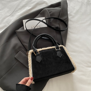 Nouveau sac en laine d'agneau grande capacité pour femme, sac à bandoulière tendance, sac fourre-tout portable pour étudiante - Product Image 5