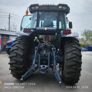 Mini Tractor Tavol de 90HP 4x4 de Alta Productividad con Motor y Transmisión por Engranajes para Uso Agrícola y de Jardinería - Product Image 2