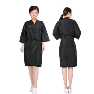 <span class=keywords><strong>Bata</strong></span> de peluquería de belleza de salón de alta calidad batas logotipo personalizado capa de peluquero Kimono de corte de <span class=keywords><strong>pelo</strong></span> - Product Image 1