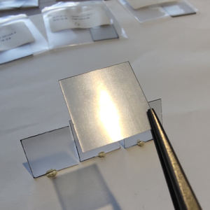 Placa de Semillas de <span class=keywords><strong>Diamante</strong></span> Sintético de Alta Luminosidad y Alta Tasa de Crecimiento (10x10mm) para Producción Eficiente de Gránulos Abrasivos de <span class=keywords><strong>Diamante</strong></span>, Origen China - Product Image 1