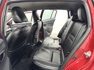 Toyota <span class=keywords><strong>Yaris</strong></span> d'occasion 2021 - Compacte et fiable - Zéro accident, entretien autorisé, <span class=keywords><strong>hybride</strong></span> 1.5L, conforme aux normes d'importation - Product Image 4