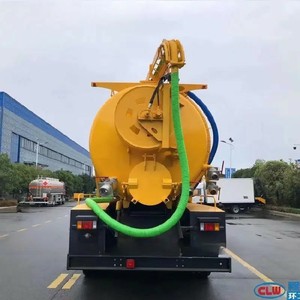 Camion combiné de nettoyage de canalisations ISUZU GIGA 6x4 20 m³, avec fonction de lavage haute pression et d'aspiration des eaux usées - Product Image 5