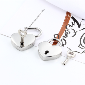 गिफ्ट बॉक्स के लिए लव हार्ट पैडलॉक मिनी पैडलॉक, शादी के उपहार के लिए लव हार्ट लॉक, तैयार स्टॉक ओपीपी पैकेज में पैड लॉक - Product Image 5