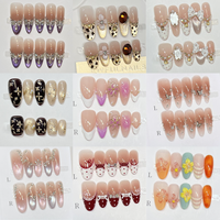 Boîte d'emballage rétro pour ongles artificiels, design tendance, ongles artificiels à couverture complète, longs ongles stiletto faits à la main, ongles à presser
