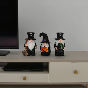 Adornos Kawaii para Escritorio de Interior, Figuras de Enanos de Halloween, Escultura de Resina de <span class=keywords><strong>Duende</strong></span> Mago, Decoración para Fiestas y Bares - Product Image 3