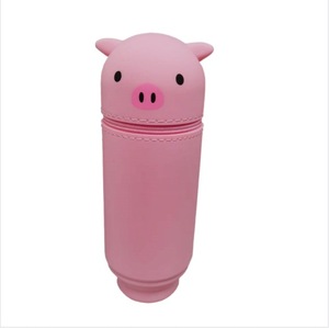 Estuche Escolar para Niñas X415 de Gran Capacidad, Ecológico y Personalizado, con Diseño 3D, Porta Lápices de Goma con Cara de Animal - Product Image 4