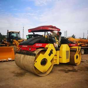 Rouleau Vibratoire d'Occasion Dynapac CC522 CC421 CA301 CA251, Moteur DEUTZ, Faible Nombre d'Heures de Fonctionnement, Haute Puissance de Terrassement, Double Tambour, 44.7KW, 2018 - Product Image 1