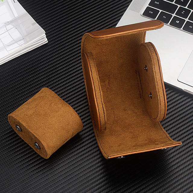 PU Leather Watch Roll Case Storage Display Watch Box Organizer  Leather Portable Travel  Watch Box Case  for Men