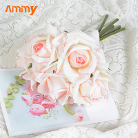 AM-AFA12 Ammy Bouquet de 5 Roses Artificielles en Soie pour Décoration de Mariage, Cadeau Fête des Mères, Rose Artificielle