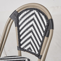Chaise en rotin PE de style bistrot français faite à la main, utilisée dans les restaurants, les cafés, les jardins, chaise empilable